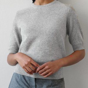 White + Warren Essentials grey cashmere short sleeve sweater